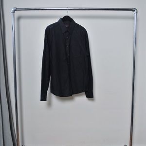 Untuck It Button Down